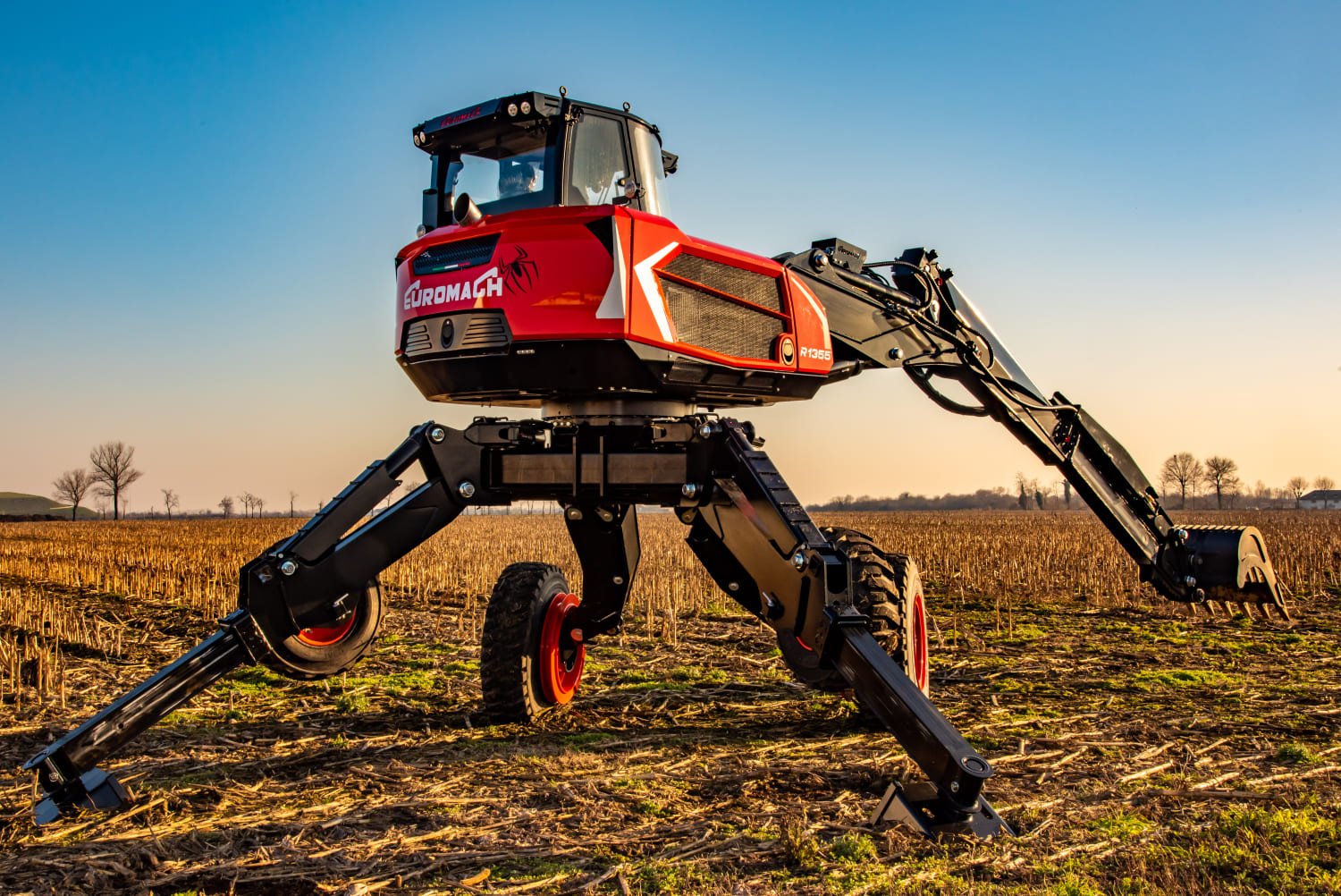 Euromach Robotic Spider Excavators – High-performance robotic excavators built for precision urban infrastructure cleaning. Ideal for dense city environments, smart city drainage, and confined-space operations.